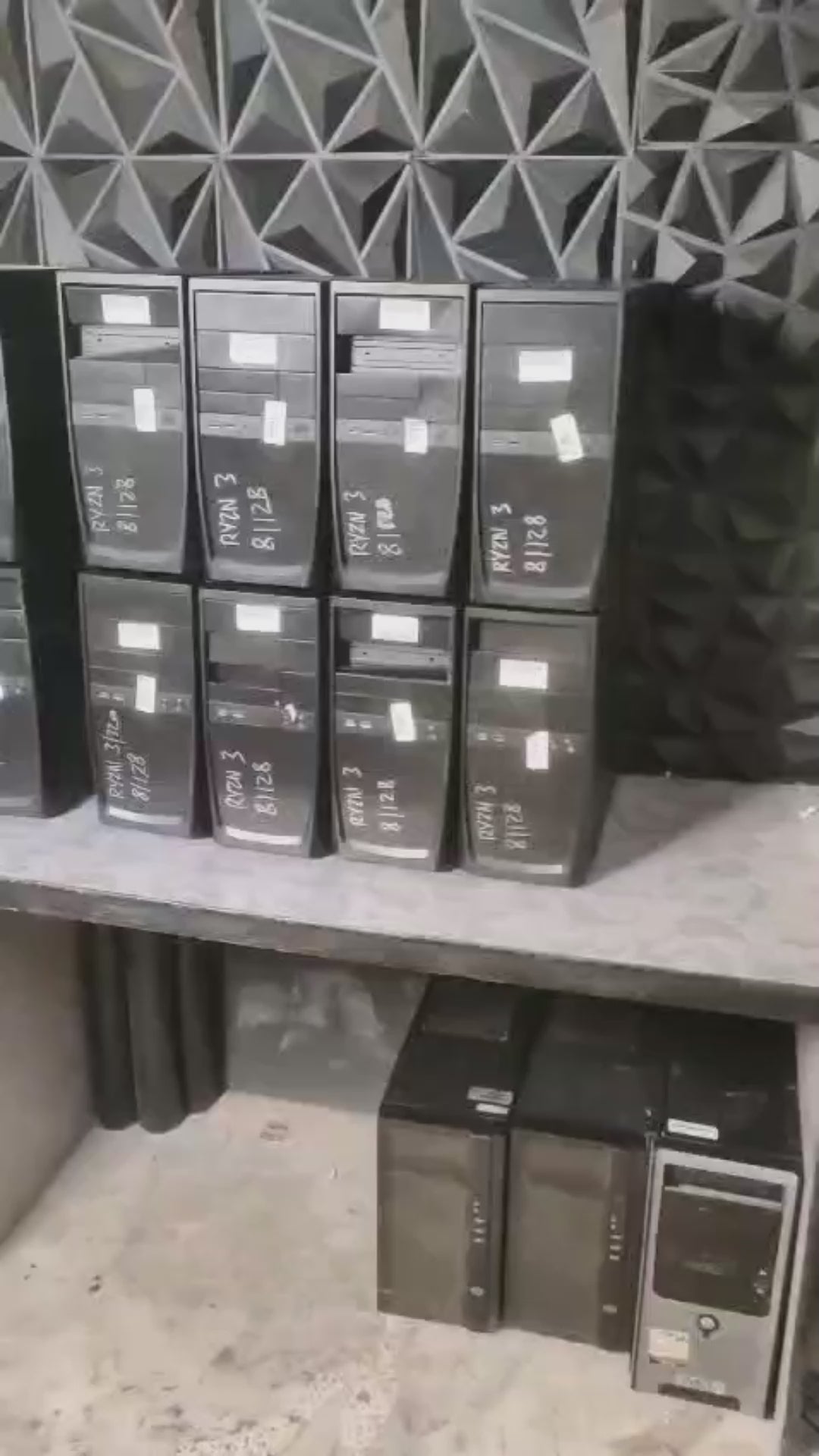 Ryzen 3 3200G Budget Gaming Deal | 16GB DDR4 RAM, SSD + HDD